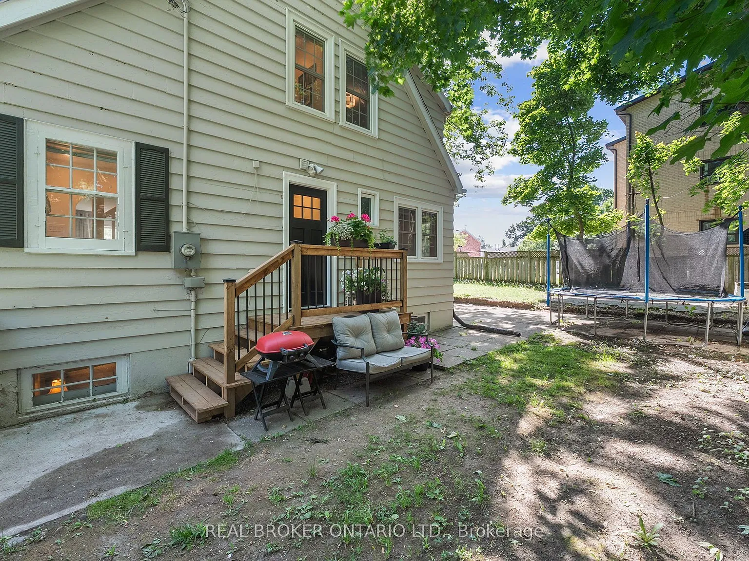2 bed, $1,650 — Photo 3