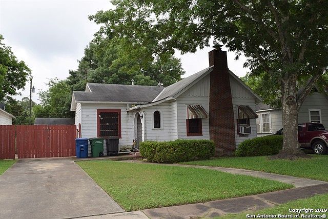 1st image of 1934 McKinley Ave