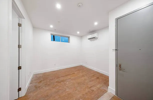 Rented by Rentopia | media 10