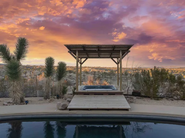 4585 Warren Vista Ave, Yucca Valley, CA 92284