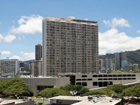 1655 Makaloa St, Honolulu, HI