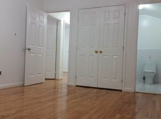 16435 75th Rd, Flushing, NY 11366