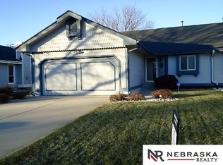 15316 R St, Omaha, NE 68137