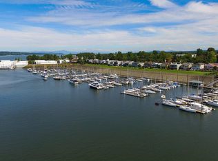 195 N Lotus Beach Dr, Portland, OR