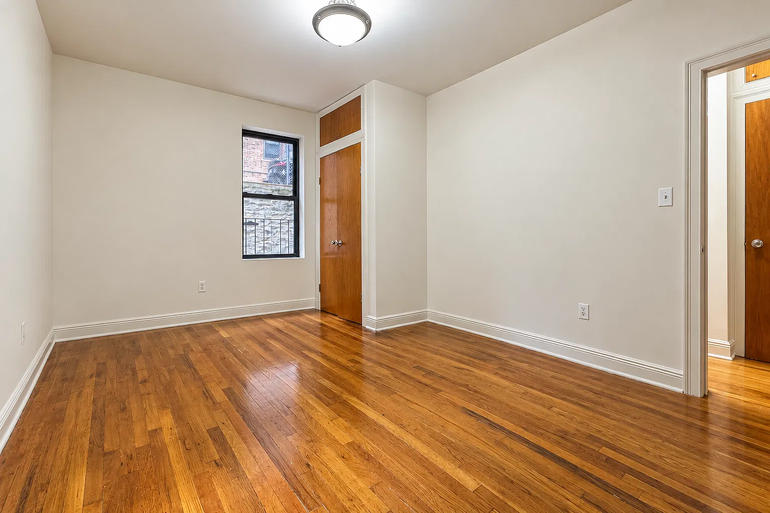 615 Fort Washington Ave — Photo 4
