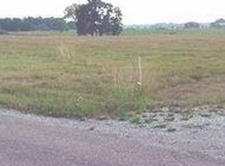 8 N Mayne Rd #8, Roanoke, IN 46783