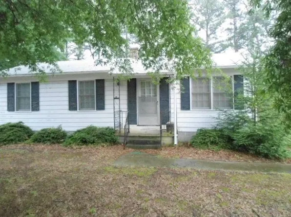 34185 Christanna Hwy, Blackstone, VA 23824