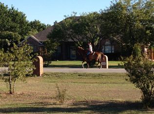 9109 S Water Tower Rd, Fort Worth, TX 76179