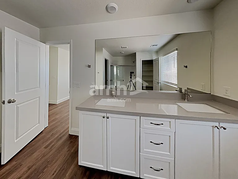 6035 Schmidt St — Photo 13