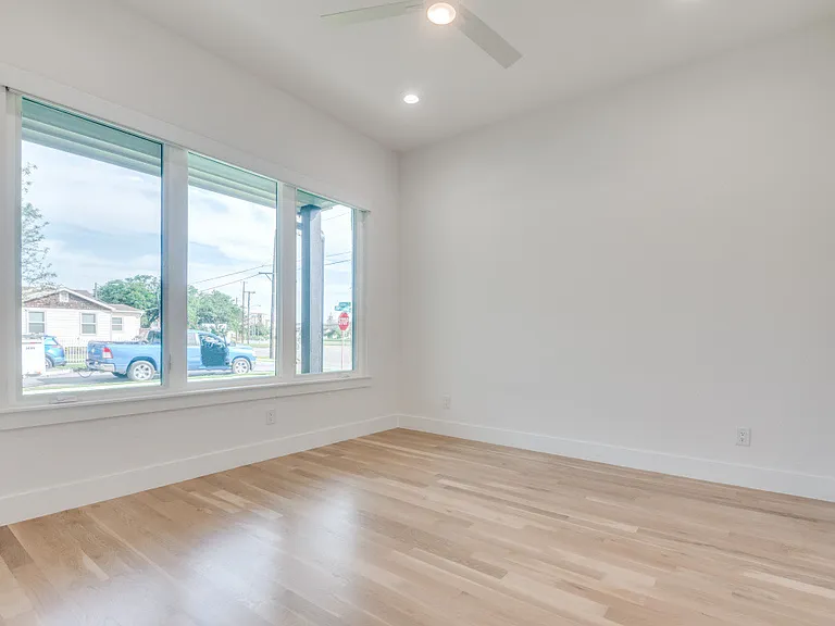 2805 Cherrywood Ave — Photo 14