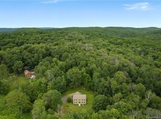 7 N Kent Rd, Warren, CT 06754