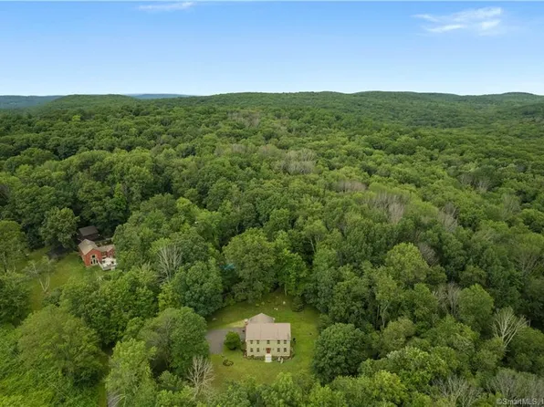 7 North Kent Road, Warren, CT 06754