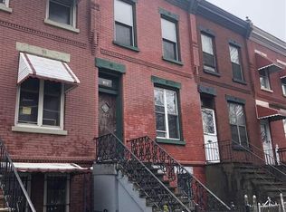 812 Ocean Ave, Jersey City, NJ 07304