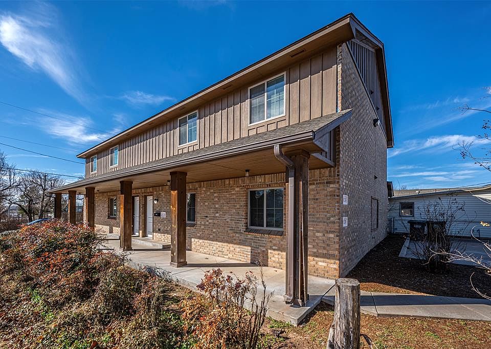 1st image of 1120 E Campbell St #&-1124