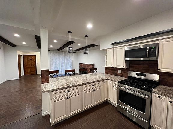 4th image of 1616 N Allen Ave