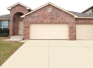 11224 NW 98th St, Yukon, OK 73099