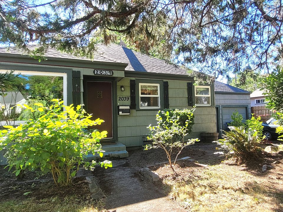 Furnished 2 br, 1 ba house available for 6 to 10 month lease, beginning August 15 or later.