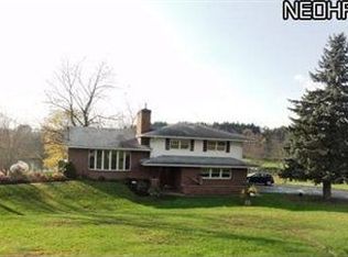 6269 State Route 7, New Waterford, OH 44445