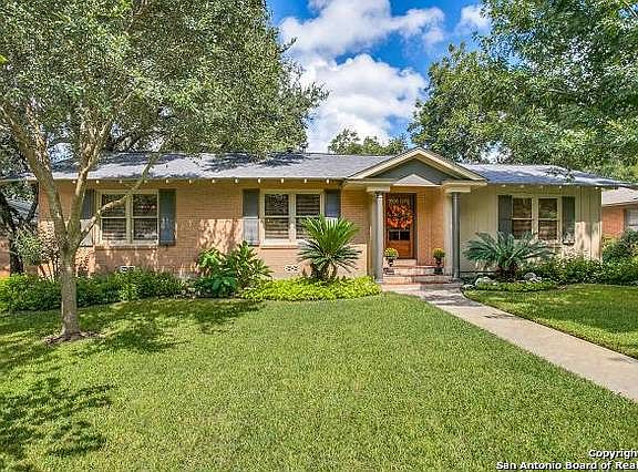 2nd image of 147 Ivy Ln