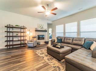 612 Woodridge Dr, Oak Pt, TX 75068