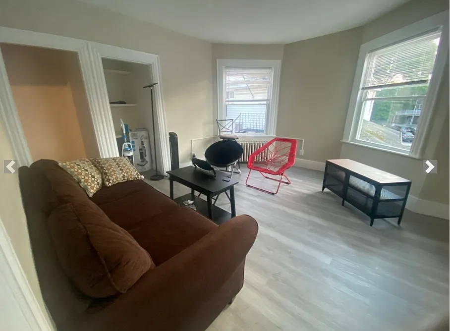 Building Photo - 46 Ashford St #2