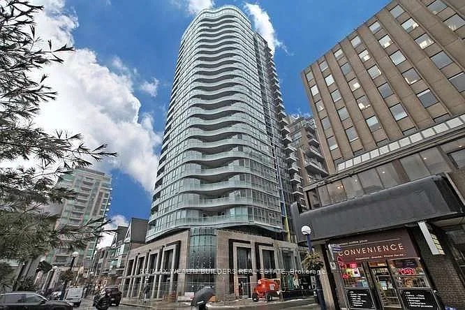 88 Cumberland St #905
