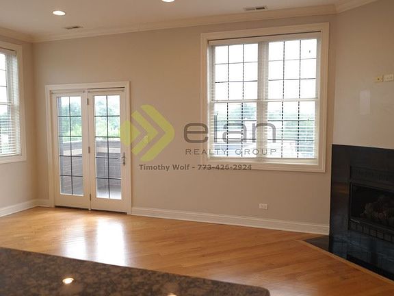 2nd image of 2338 W Morse Ave APT 2A