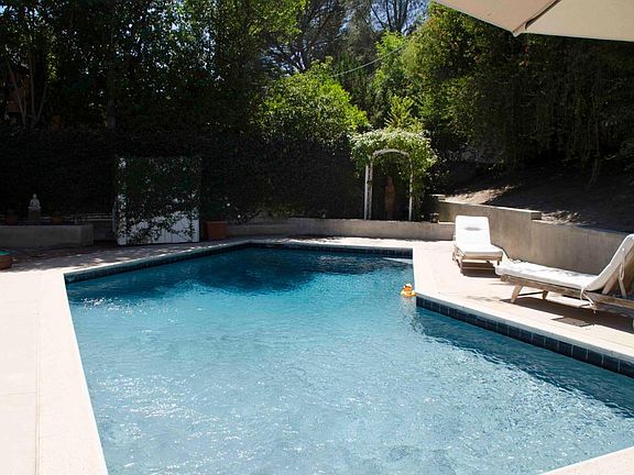 5th image of 4767 San Feliciano Dr