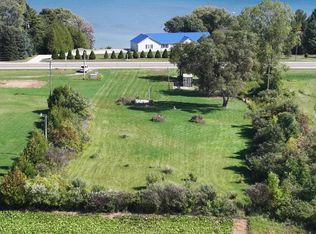 4740 S Lakeshore Rd, Harbor Beach, MI 48441