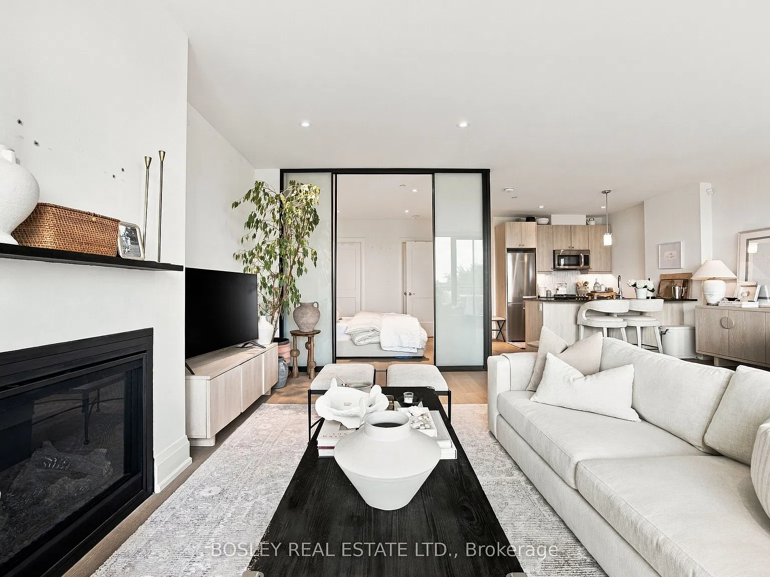 Beech House Condos — Photo 4