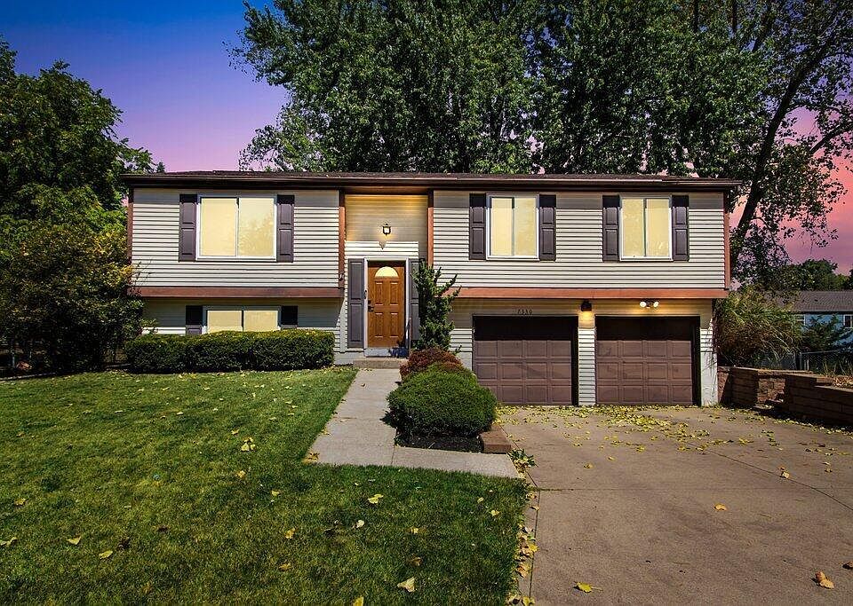 1st image of 7330 Foxfield Dr