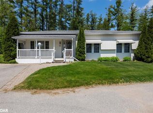 18 Riverview Cir, Innisfil, ON L9S1M2