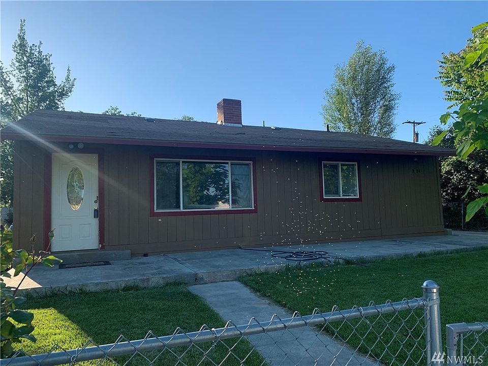 1st image of 3024 W Lakeside Dr