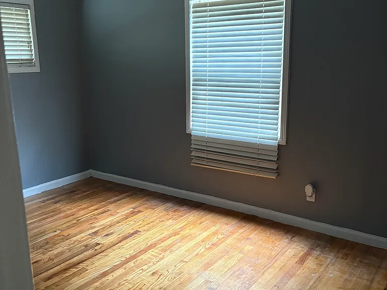 7119 Nancy Ave — Photo 6