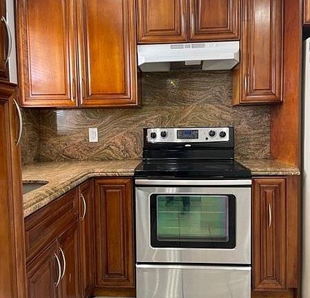3rd image of 8200 Sunrise Lakes Blvd APT 302