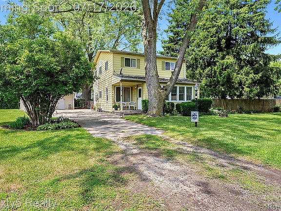 3rd image of 6732 Beech Daly Rd