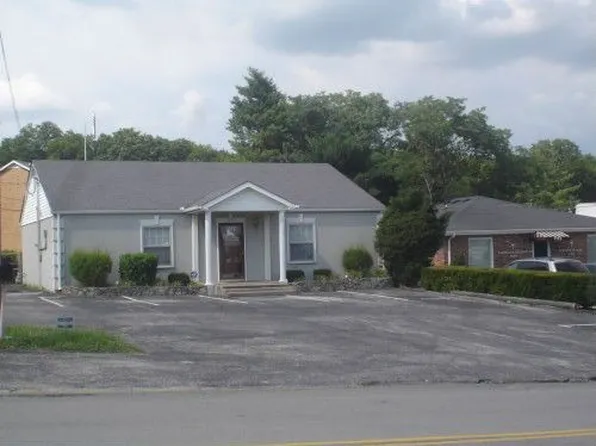 1111 Lakeview Dr, Franklin, TN 37067