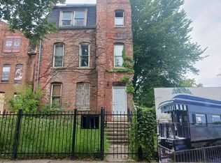 10430 S Maryland Ave, Chicago, IL 60628