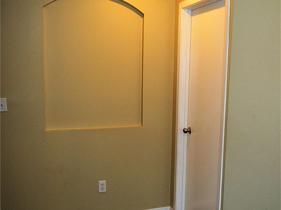 3rd image of 342 102nd Ave SE APT 217