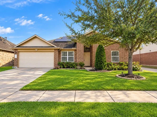 17822 Royal Breccia Ln, Richmond, TX 77407
