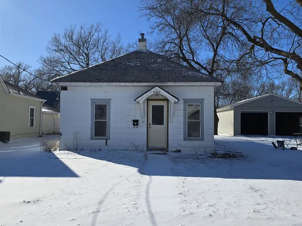 2424 N St, Belleville, KS 66935