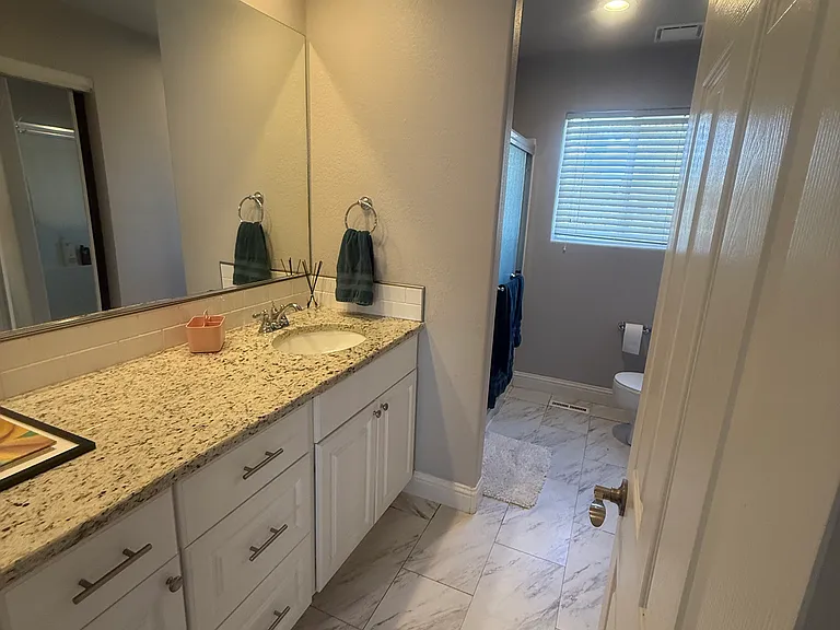 2032 Glenmoor Dr — Photo 22