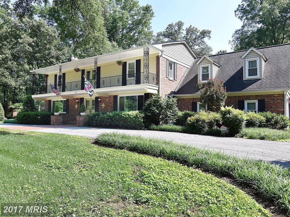 Exclusive Home in Gingerville Manor Estates