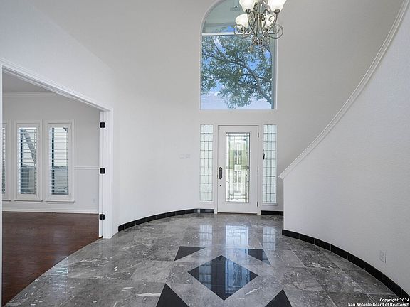 4th image of 12227 FARVIEW