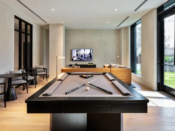 54 Crown Street image 28 of 40