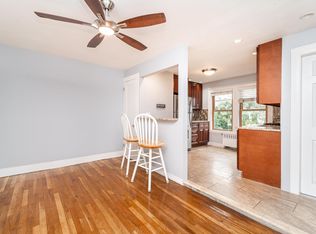 20-60 32nd St #2D, Astoria, NY 11105