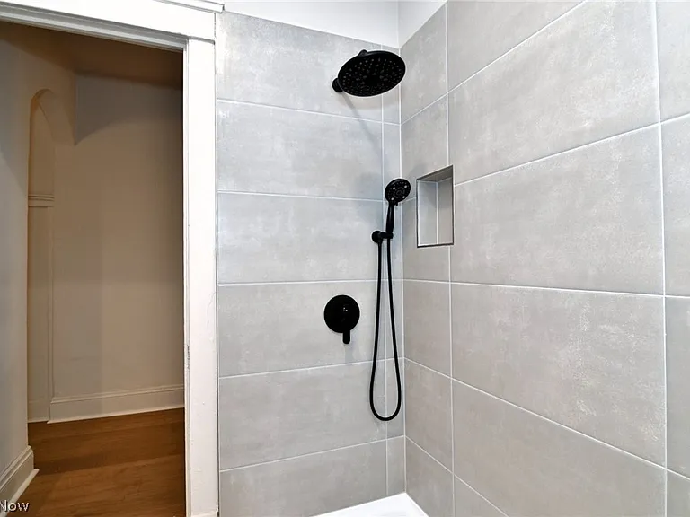 2272 Grandview Ave #2 — Photo 16