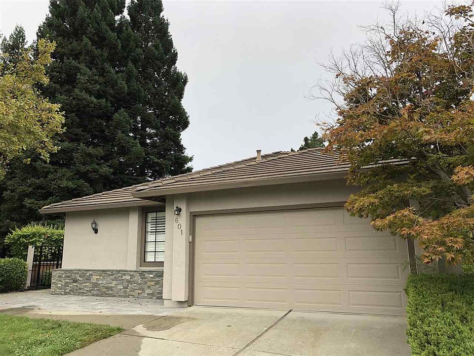1st image of 601 Paradise Valley Ct