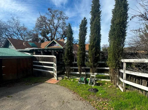 17940 Shell Rd, Jamestown, CA 95327