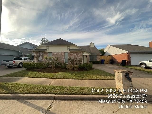 1st image of 3526 Duncaster Dr